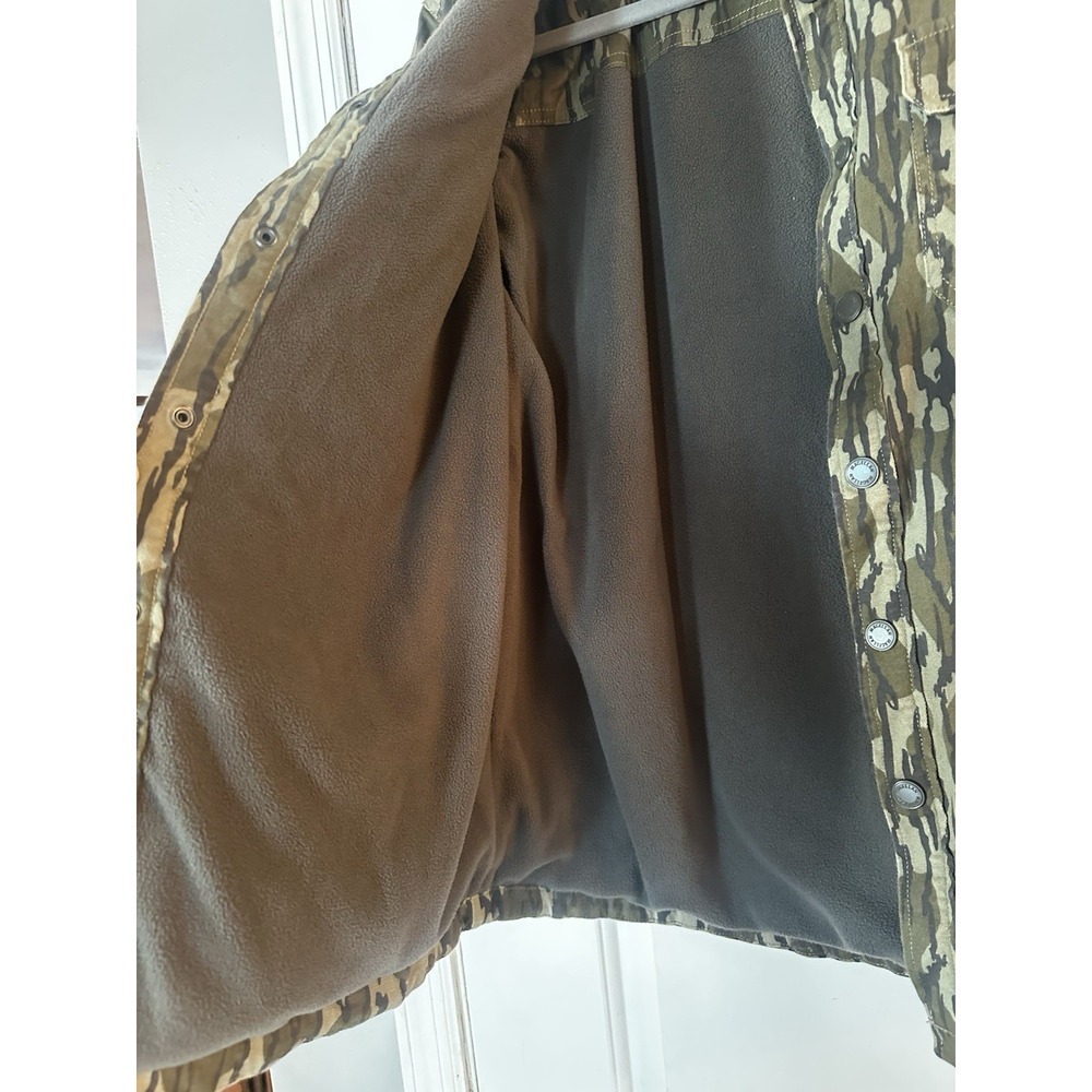 Magellan Size Small Light Fleece Lined Camo Jacket - Picture 3 of 9